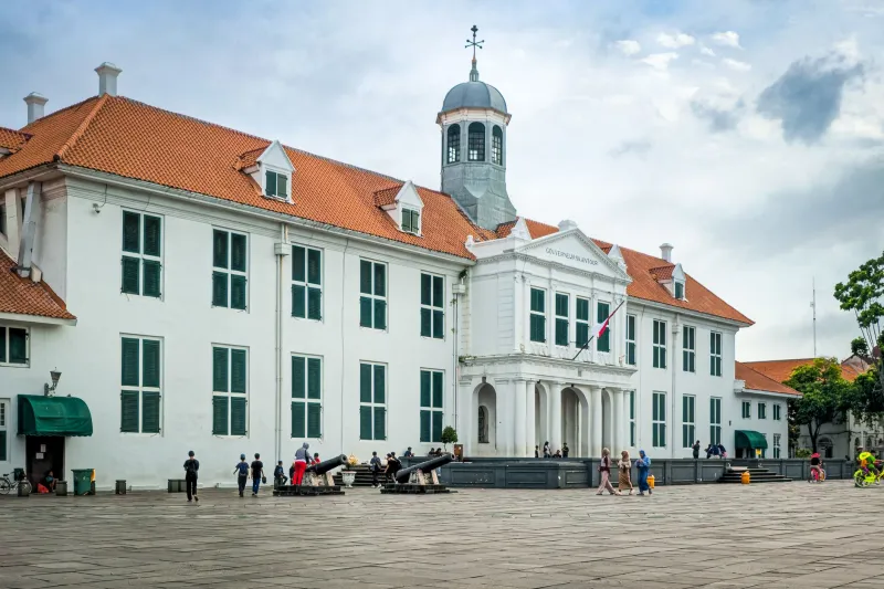 No More Lost in Translation: Jakarta's Multilingual Service Portal Is Changing the Game for International Residents